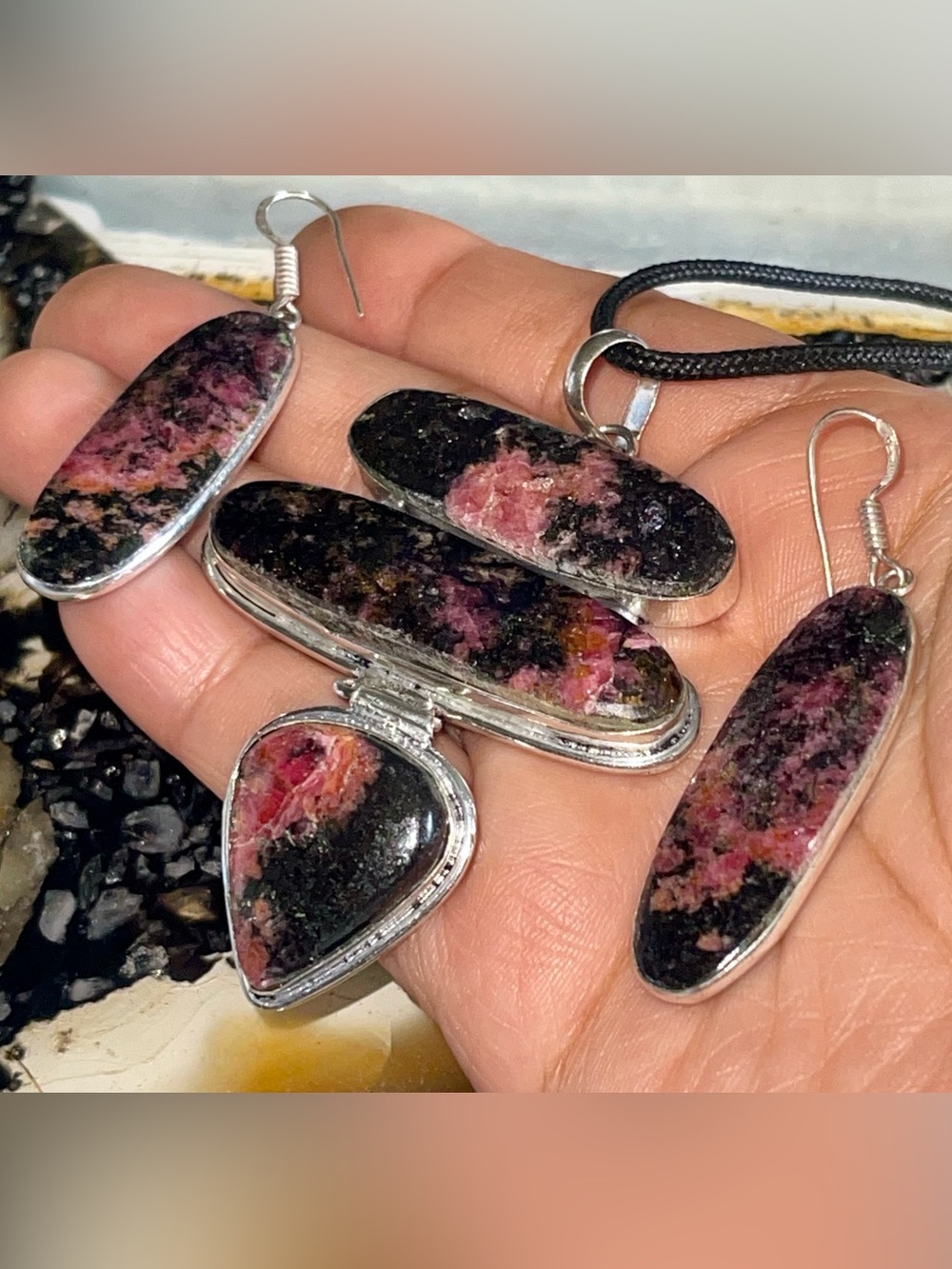 Inca Rose Rhodonite Crystal Pendant & Earrings